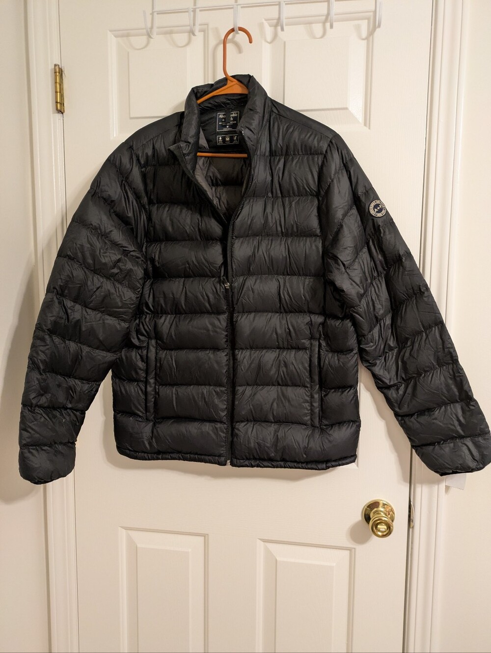 Abercrombie And Fitch Men's Black Quilted Packable Puffer Jacket